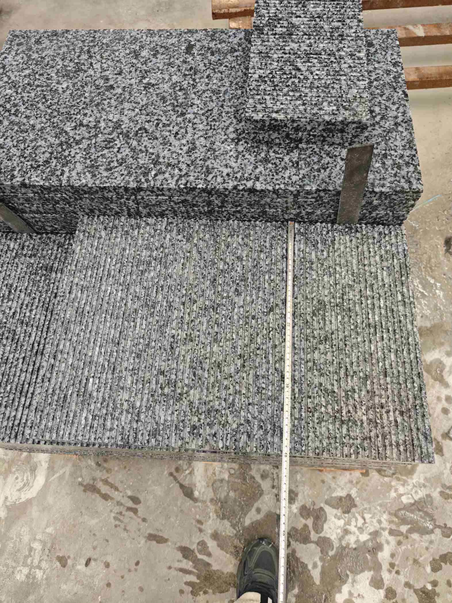 马鞍山芝麻黑拉丝面